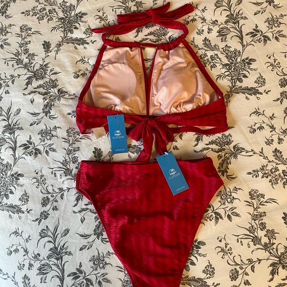 BNWT Cupshe Bikini Red Halter with Ruching Size Small - Picture 8 of 9